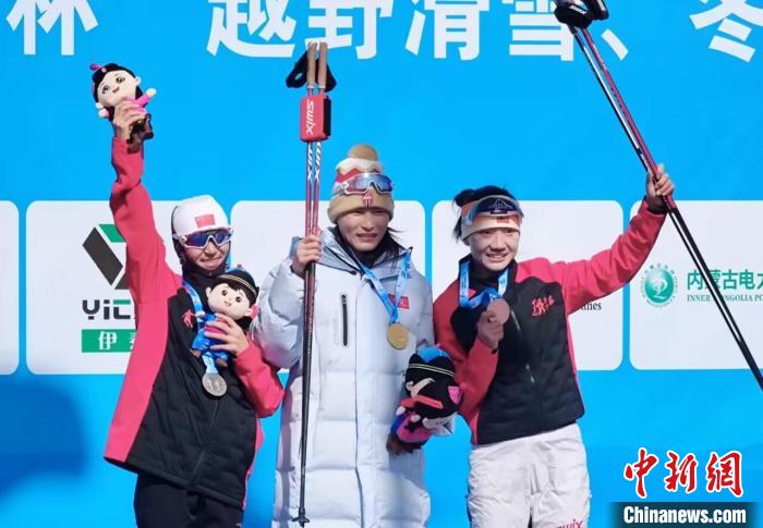 十四冬冰雪赛场：黑龙江队单日夺4金，累计40枚