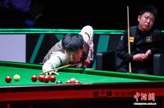 赵心童力克张安达问鼎斯诺克世锦赛