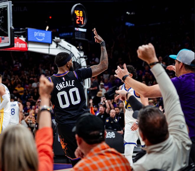 太阳力克勇士锁定西部第八 杰伦-格林狂砍36分创