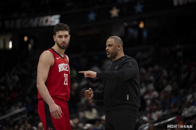 湖人战术锁死杜兰特 火箭失误成输球主因