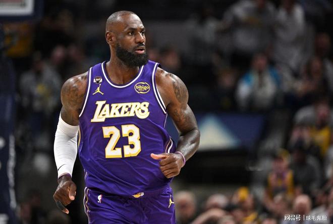 湖人战术锁死杜兰特 火箭失误成输球主因